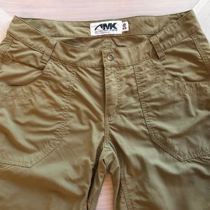 Mountain Khakis Hiking Pants size 8 Regular